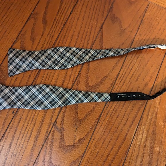 Pierre Cardin Blue Beige & Tan Checked Handmade Polyester Adjustable Bow Tie - Picture 5 of 5